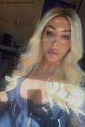 Roma Trans Camilla Brazil 389 90 59 453 foto selfie 3