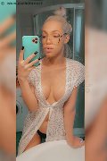 Milano Trans Sofia Rabello 333 53 85 829 foto selfie 15