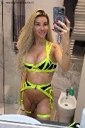 Milano Trans Valenttina Monster Dick 380 15 84 180 foto selfie 17